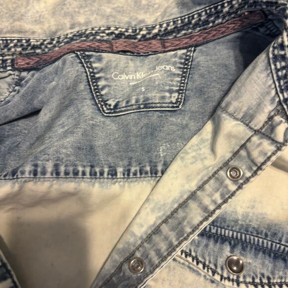 Calvin Klein Men's Short Sleeve Spray Can Indigo Button Down Shirt Size Small S - Picture 8 of 8